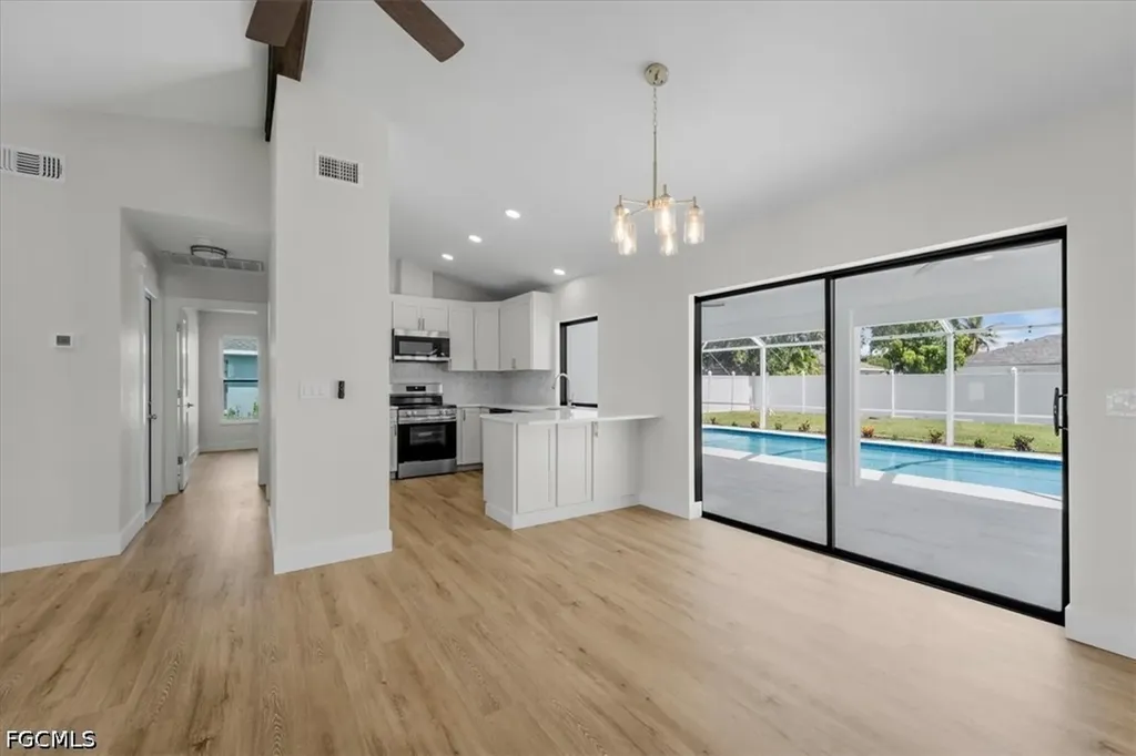 623 SE 31st Lane Cape Coral FL 33904