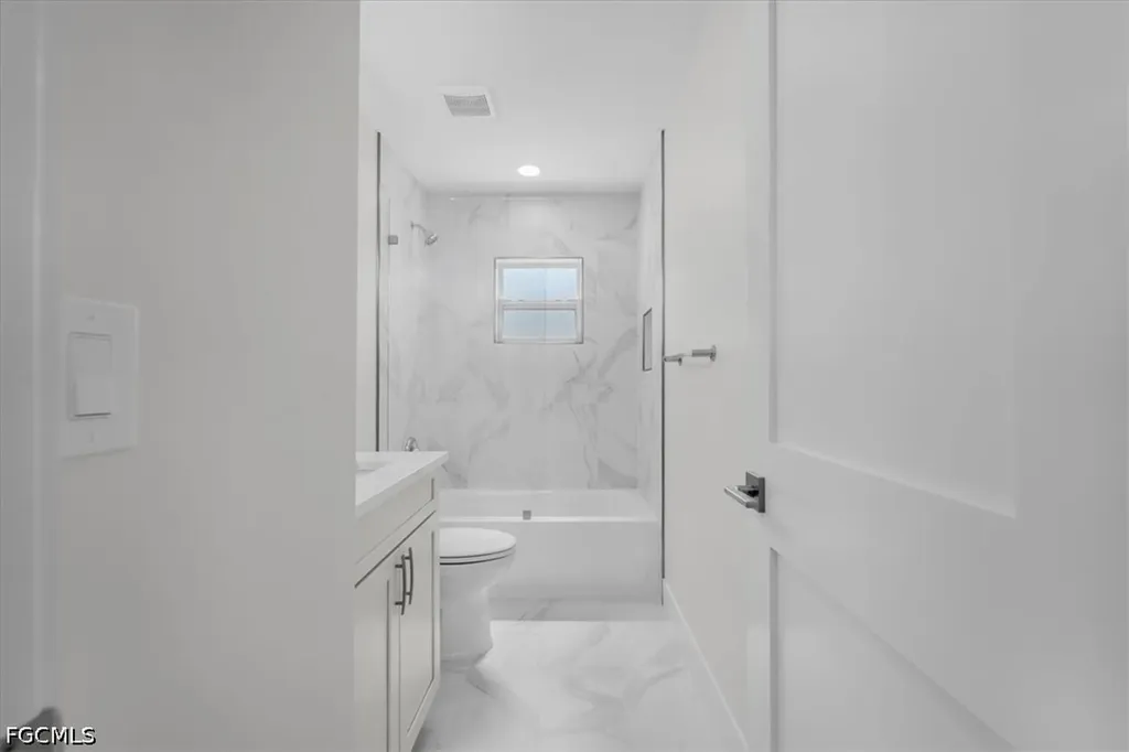 623 SE 31st Lane Cape Coral FL 33904