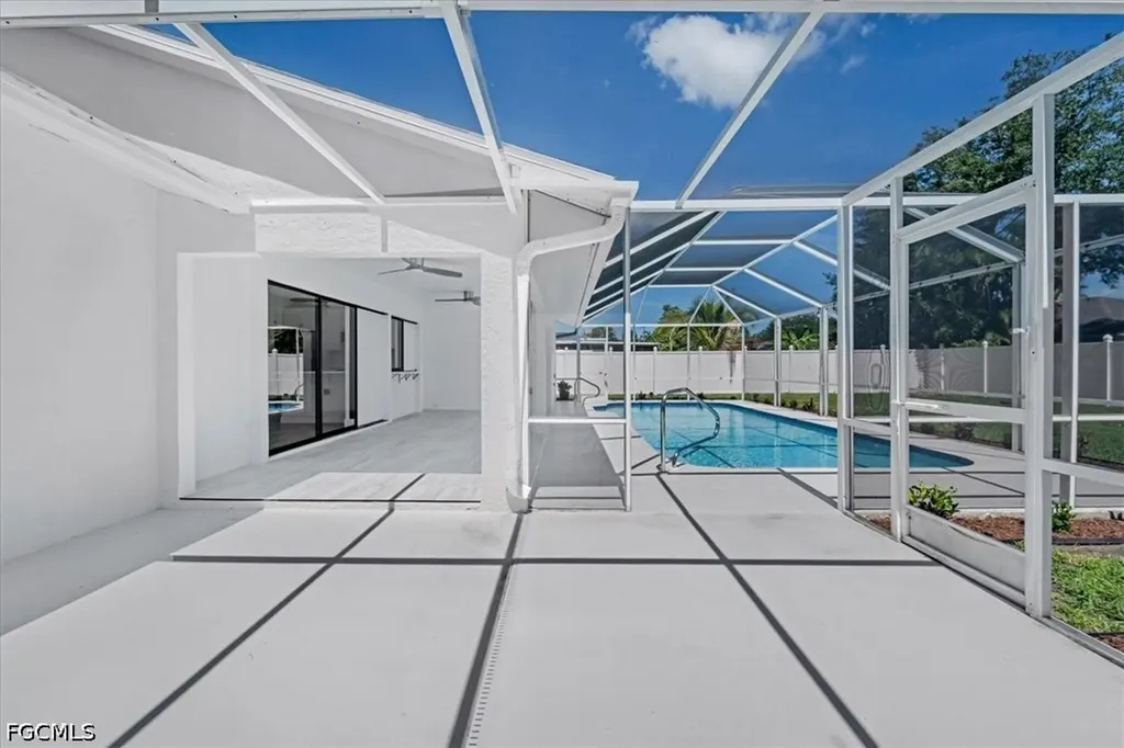 623 SE 31st Lane Cape Coral FL 33904