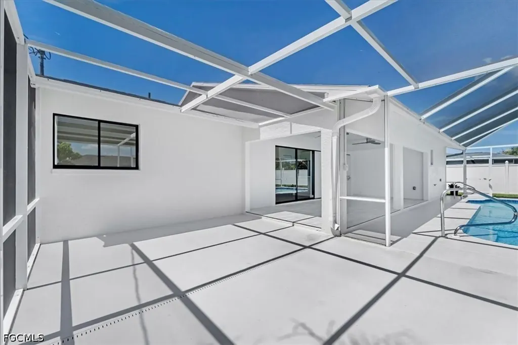 623 SE 31st Lane Cape Coral FL 33904
