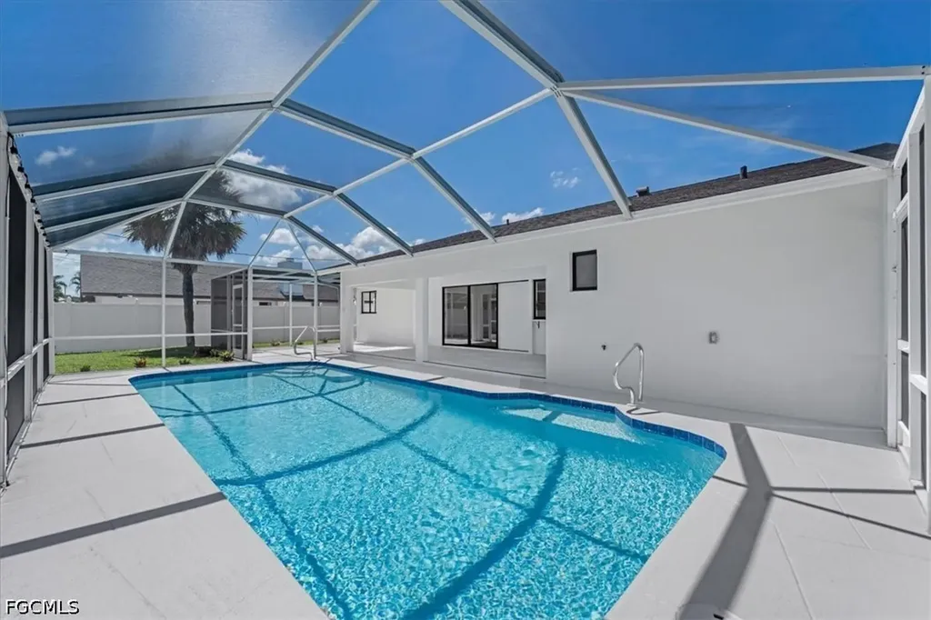 623 SE 31st Lane Cape Coral FL 33904
