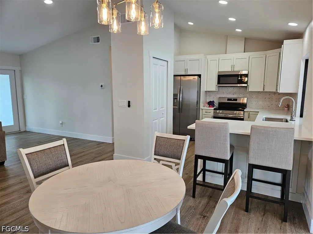 623 SE 31st Lane Cape Coral FL 33904