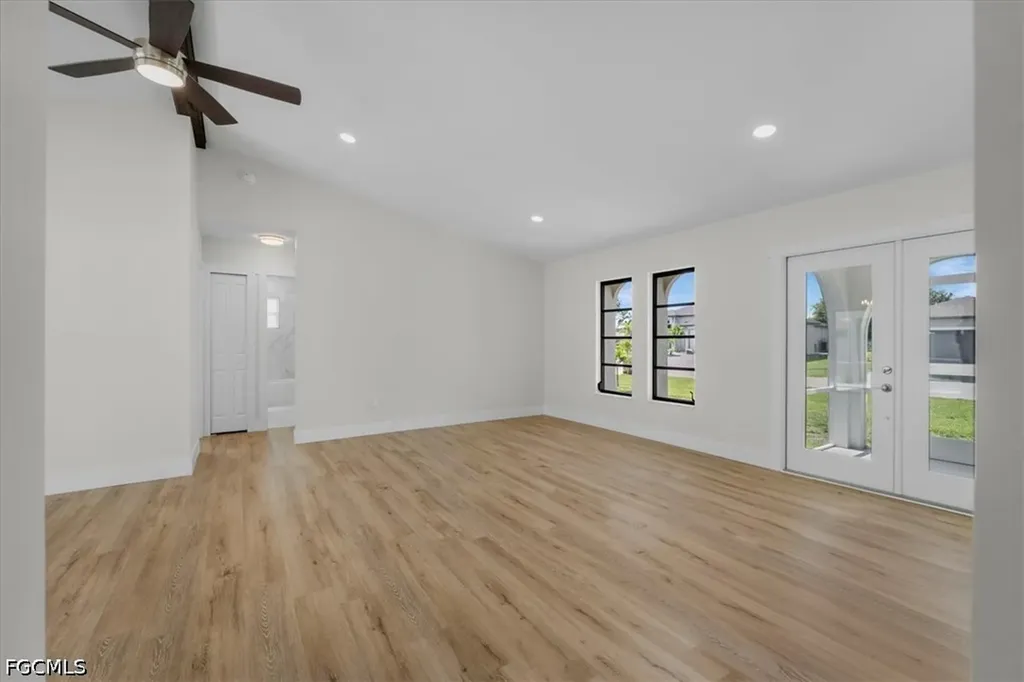 623 SE 31st Lane Cape Coral FL 33904
