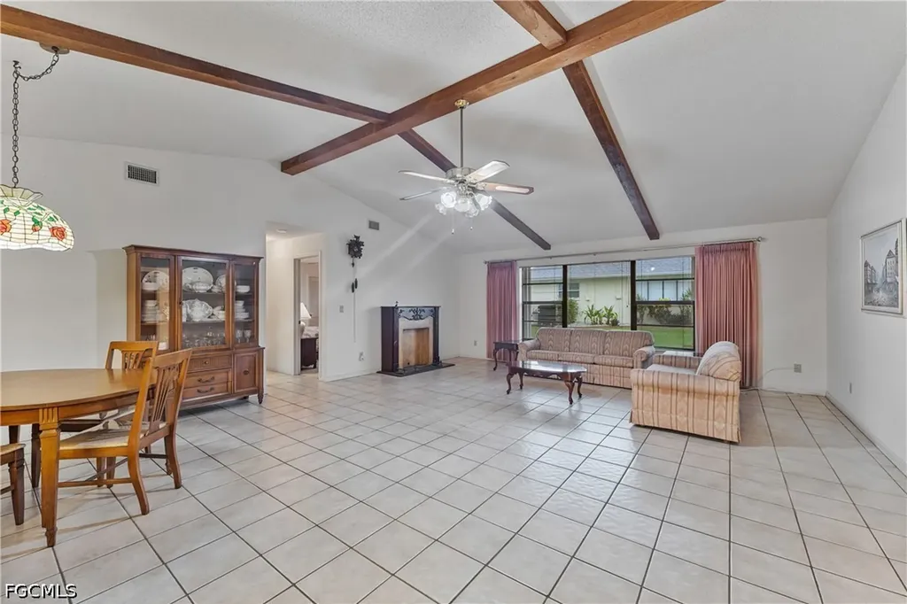 315 SE 20th Court Cape Coral FL 33990