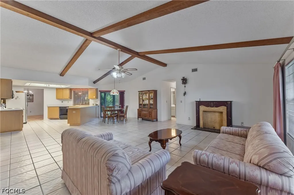 315 SE 20th Court Cape Coral FL 33990