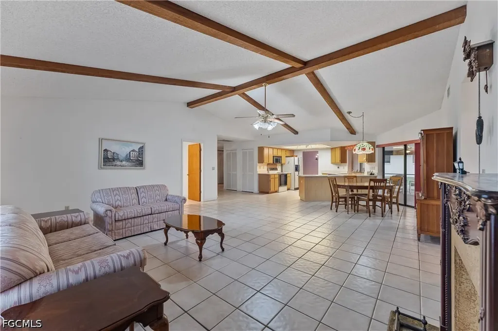 315 SE 20th Court Cape Coral FL 33990