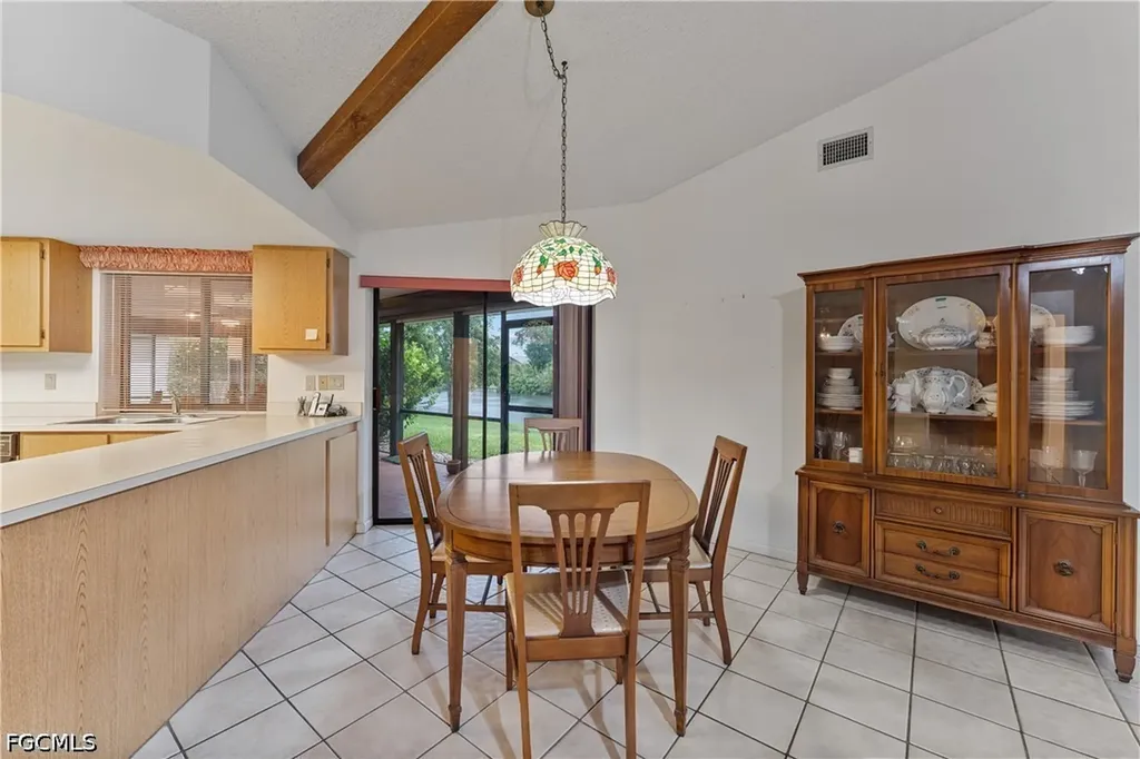 315 SE 20th Court Cape Coral FL 33990