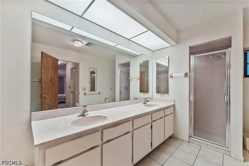 315 SE 20th Court Cape Coral FL 33990