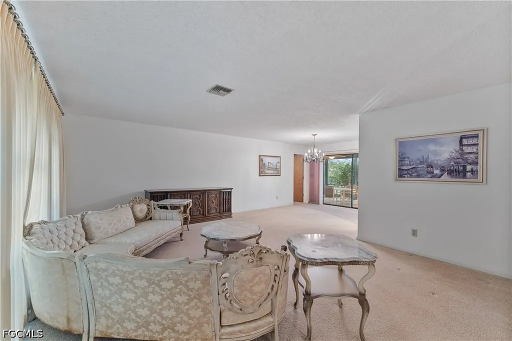 315 SE 20th Court Cape Coral FL 33990
