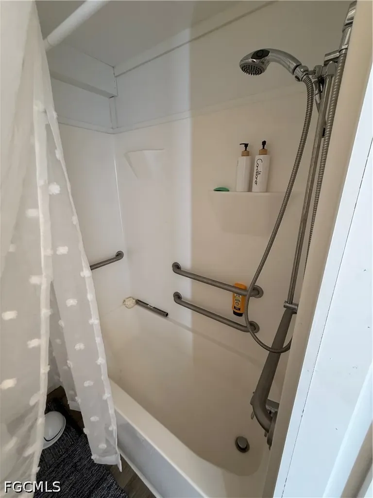 8165 Heck Drive North Fort Myers FL 33917