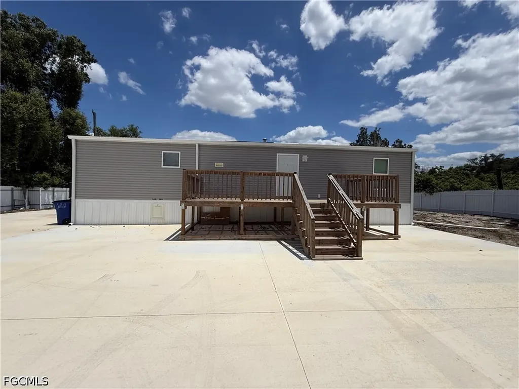 8165 Heck Drive North Fort Myers FL 33917