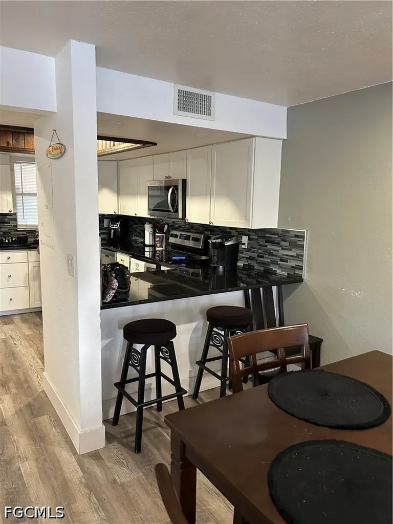 1754 Cape Coral Parkway E Cape Coral FL 33904