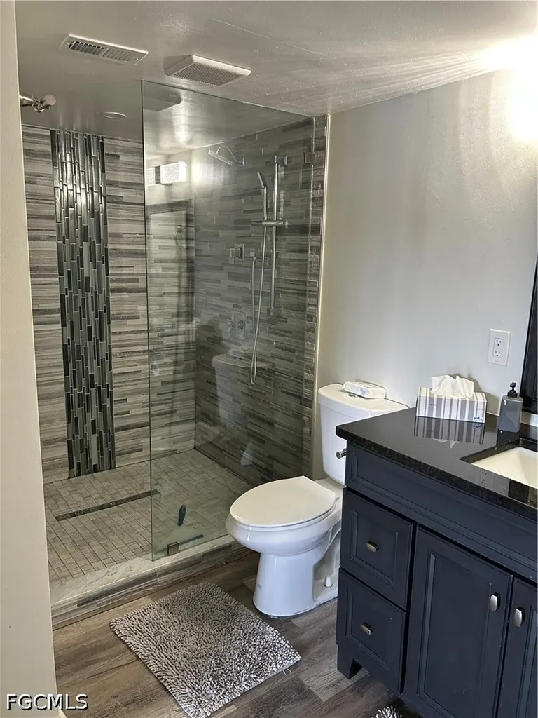 1754 Cape Coral Parkway E Cape Coral FL 33904