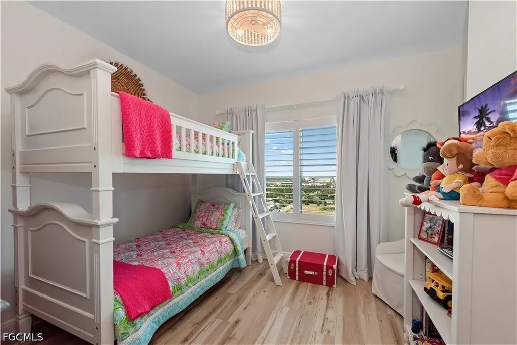 2743 1st Street Fort Myers FL 33916