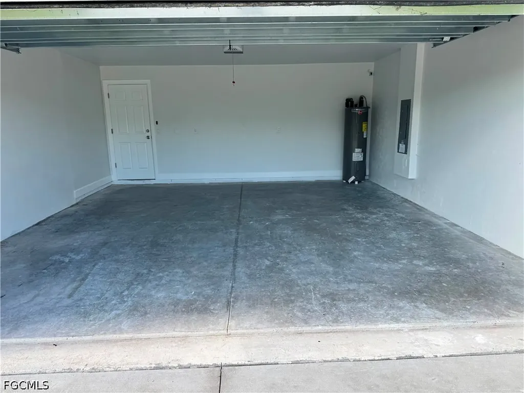 3707 32nd Street SW Lehigh Acres FL 33976