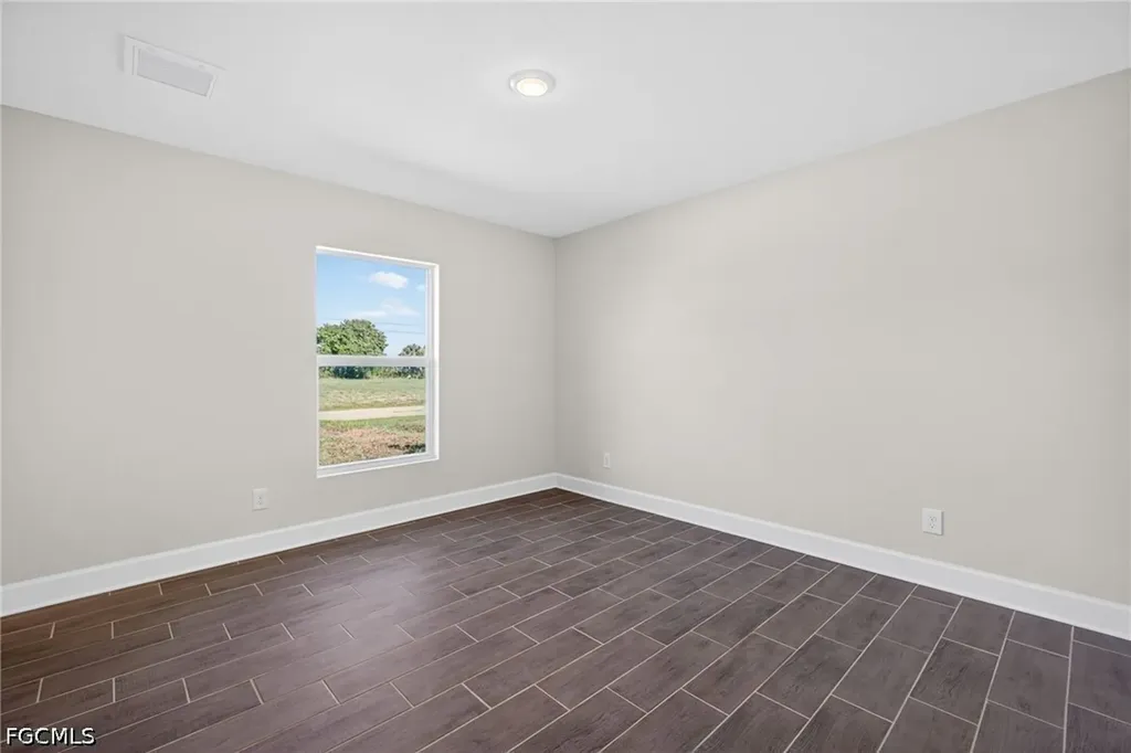 1819 NW 9th Avenue Cape Coral FL 33993
