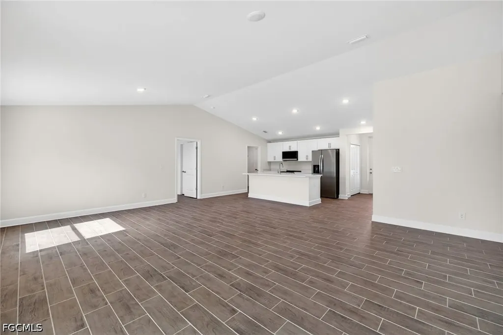 1819 NW 9th Avenue Cape Coral FL 33993
