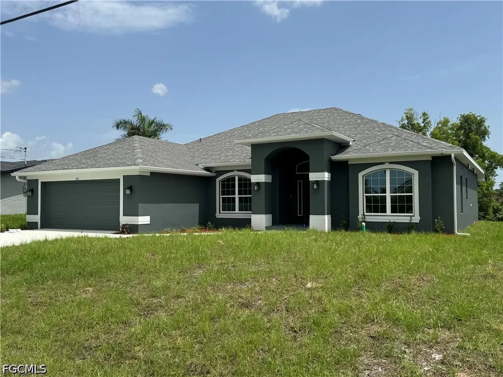 302 SE 1st Terrace Cape Coral FL 33990