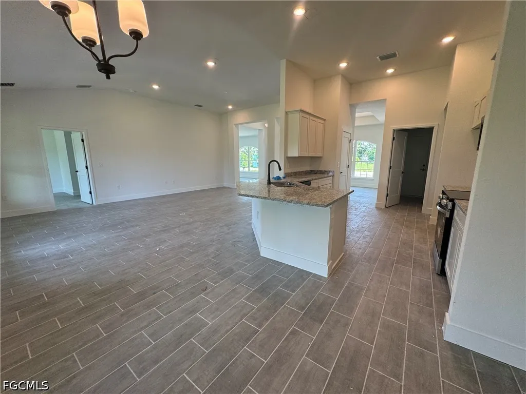 302 SE 1st Terrace Cape Coral FL 33990