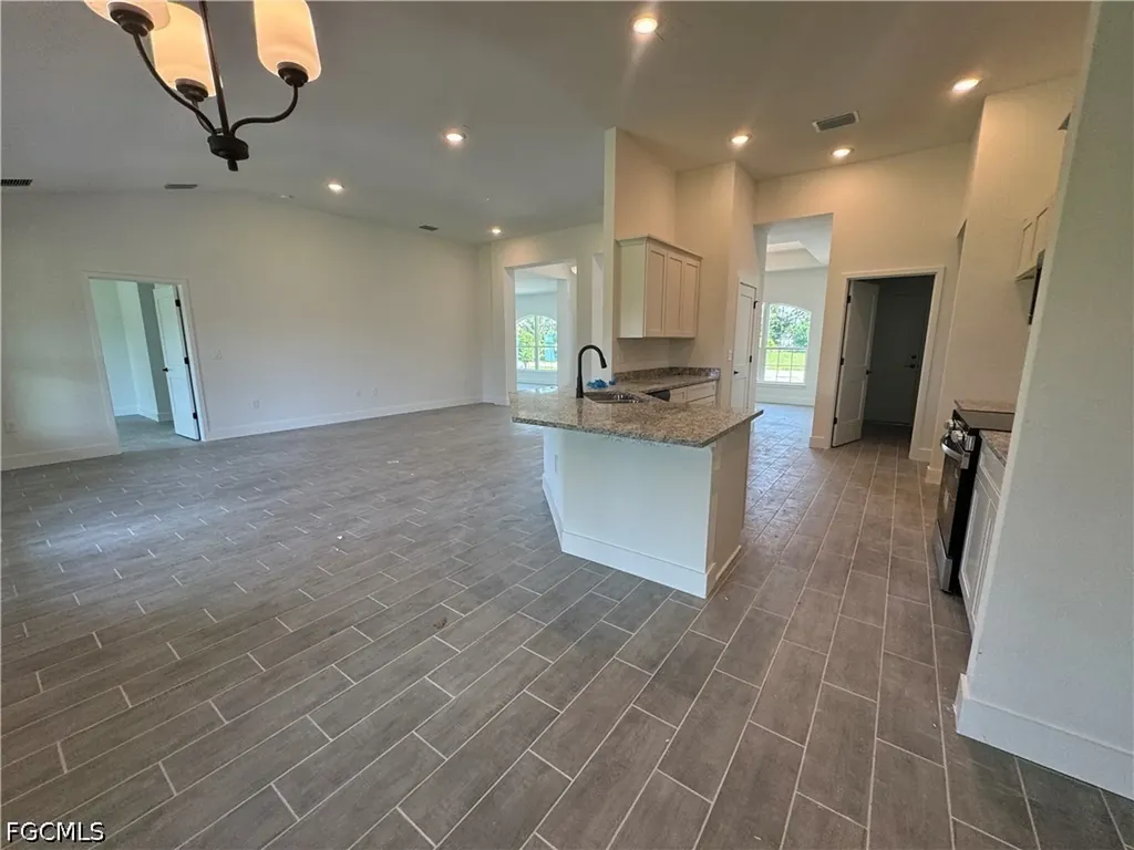 302 SE 1st Terrace Cape Coral FL 33990