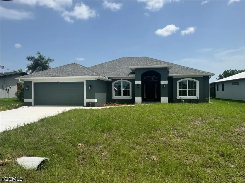 302 SE 1st Terrace Cape Coral FL 33990