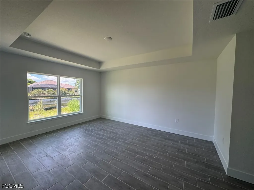 302 SE 1st Terrace Cape Coral FL 33990