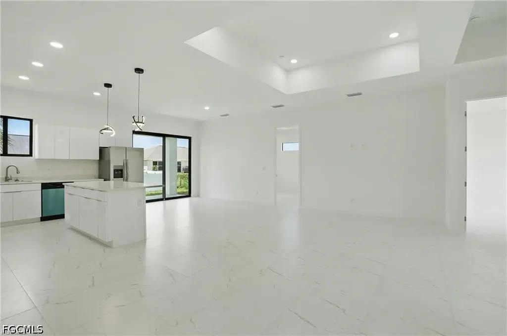 472 Rajah Street Lehigh Acres FL 33974