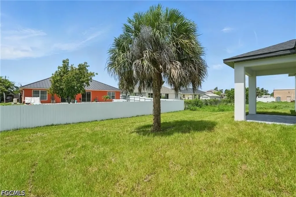 472 Rajah Street Lehigh Acres FL 33974
