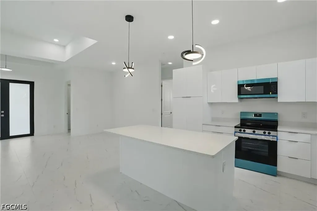 472 Rajah Street Lehigh Acres FL 33974