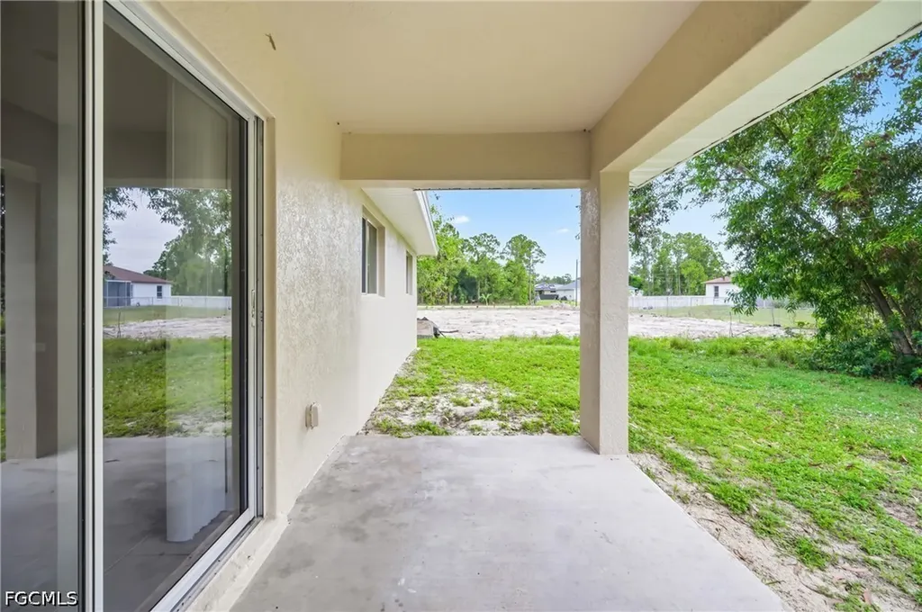 1800 Venice Avenue N Lehigh Acres FL 33971