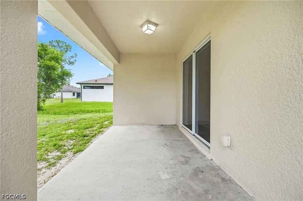 1800 Venice Avenue N Lehigh Acres FL 33971