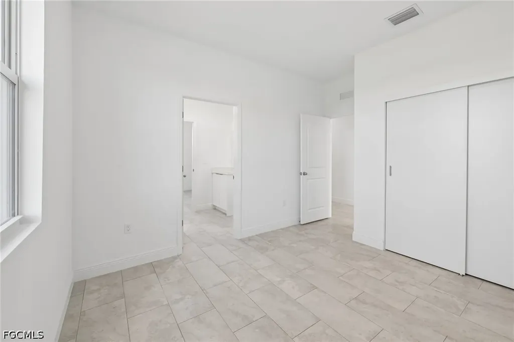 9006 S Castle Circle Labelle FL 33935
