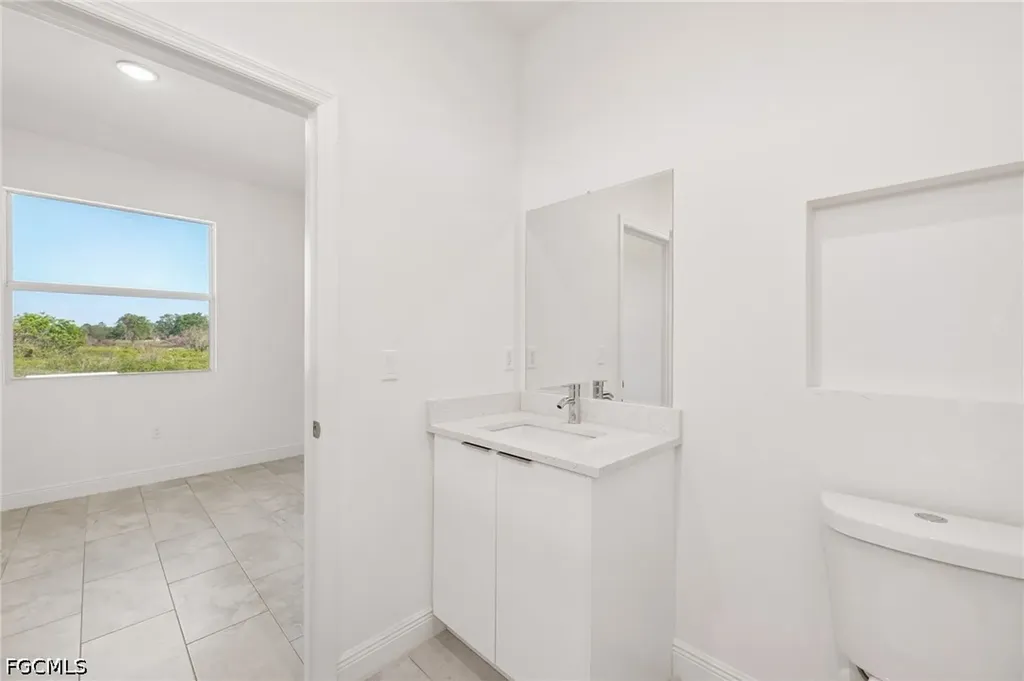 9006 S Castle Circle Labelle FL 33935