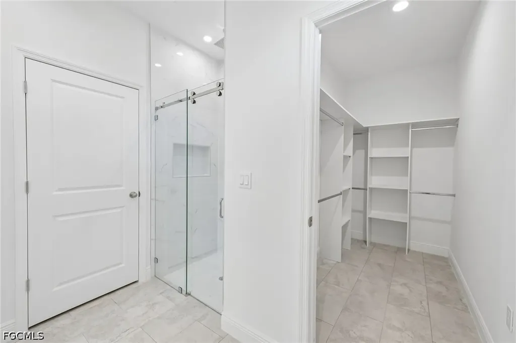 9006 S Castle Circle Labelle FL 33935