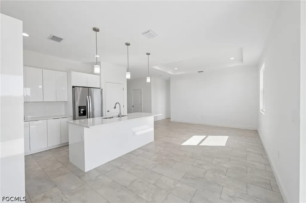 9006 S Castle Circle Labelle FL 33935