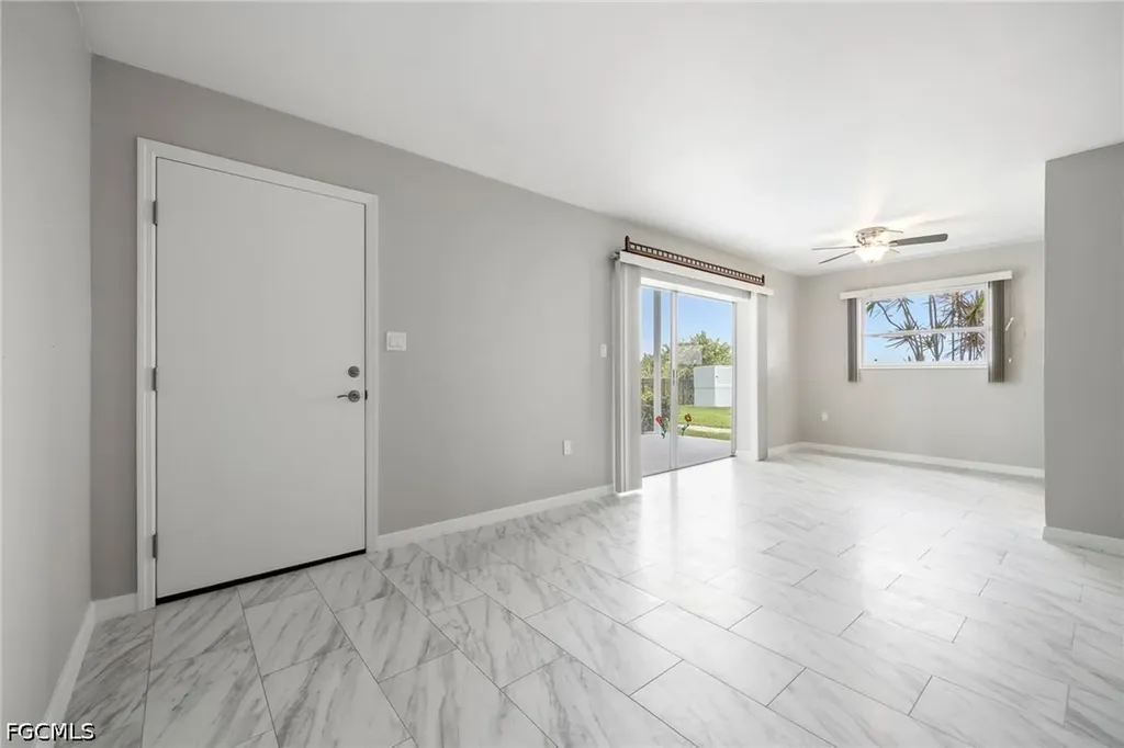 3225 E Riverside Drive Fort Myers FL 33916
