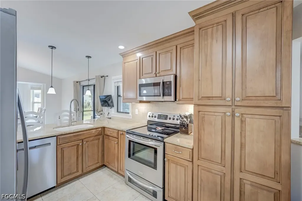 13103 Regent Circle Fort Myers FL 33966