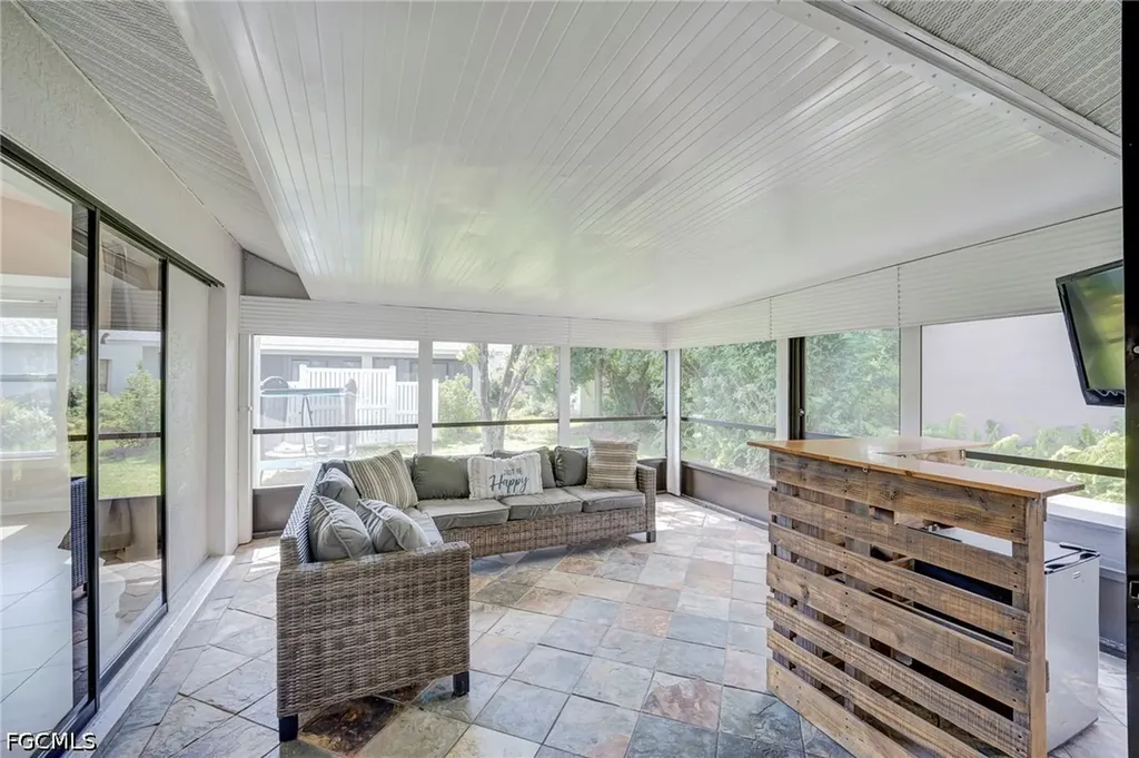 13103 Regent Circle Fort Myers FL 33966