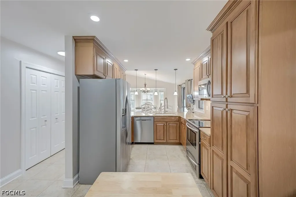 13103 Regent Circle Fort Myers FL 33966