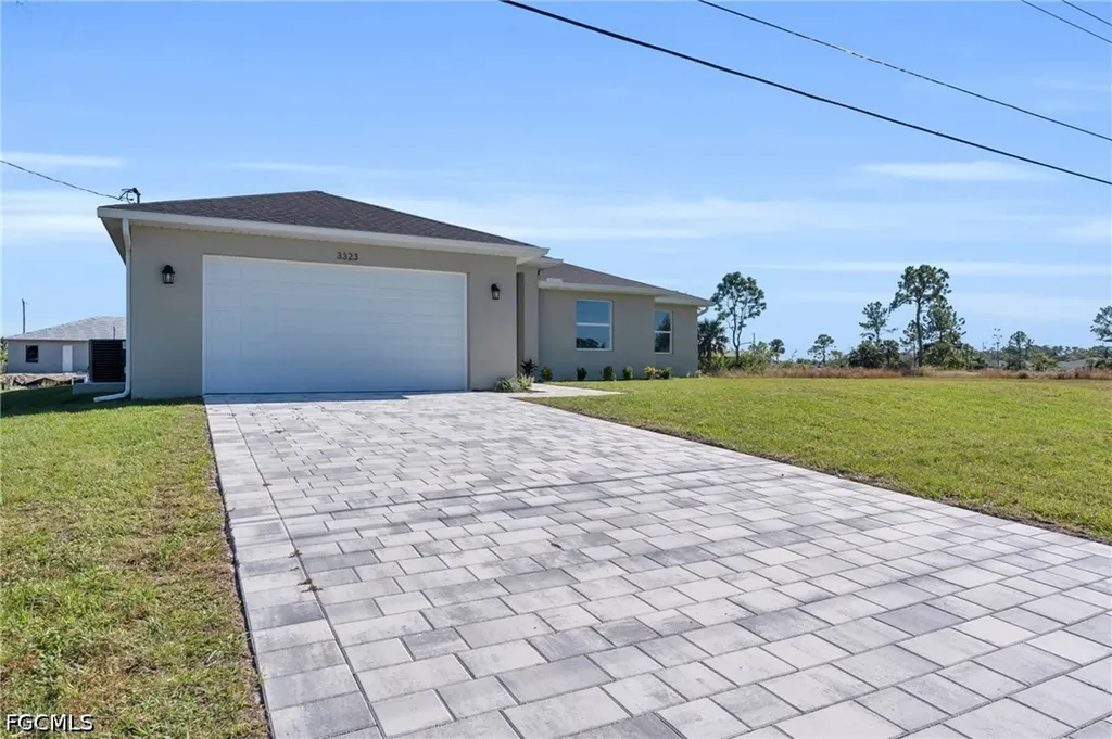 526 NW 9th Street Cape Coral FL 33993