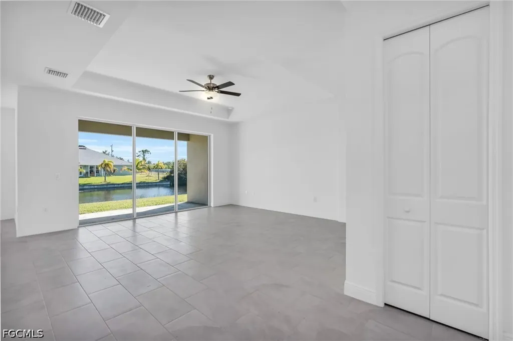 526 NW 9th Street Cape Coral FL 33993