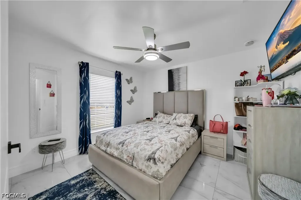 3902 3rd Street SW Lehigh Acres FL 33976