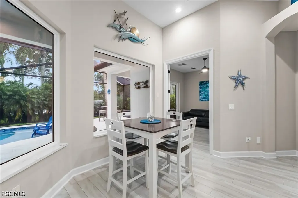9042 Bronco Court Naples FL 34113