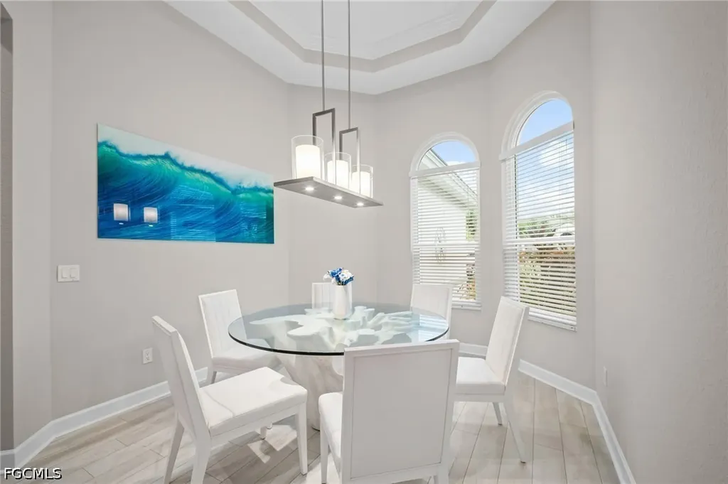 9042 Bronco Court Naples FL 34113