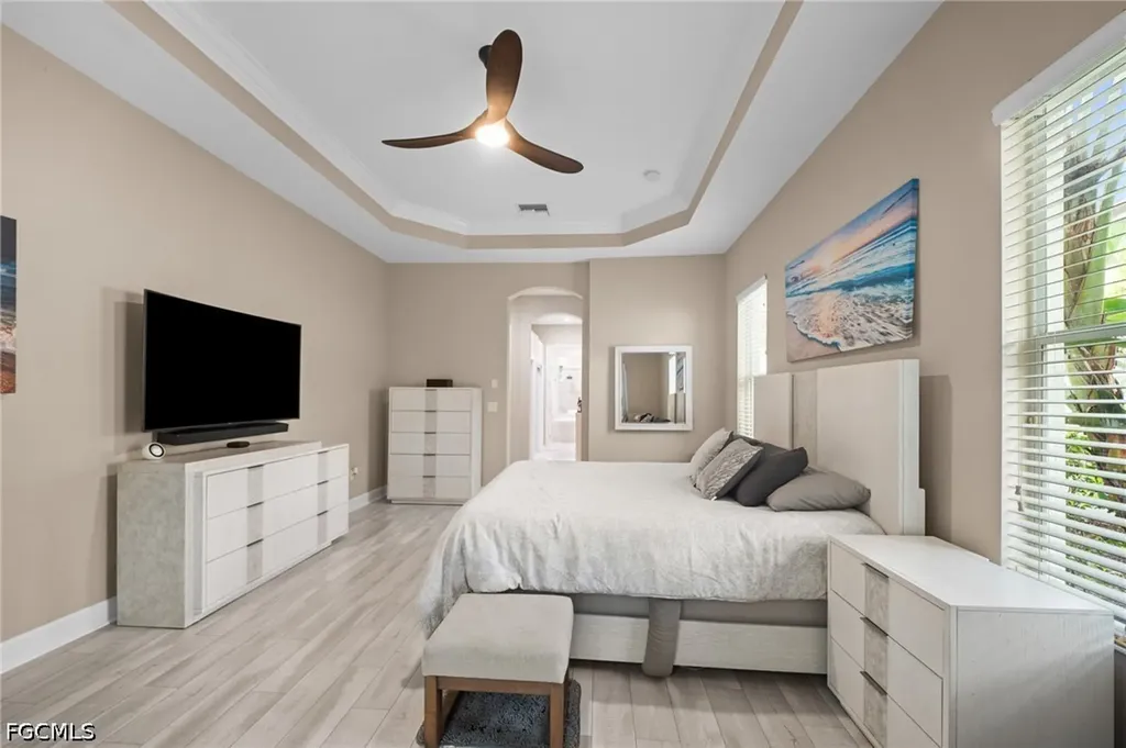9042 Bronco Court Naples FL 34113