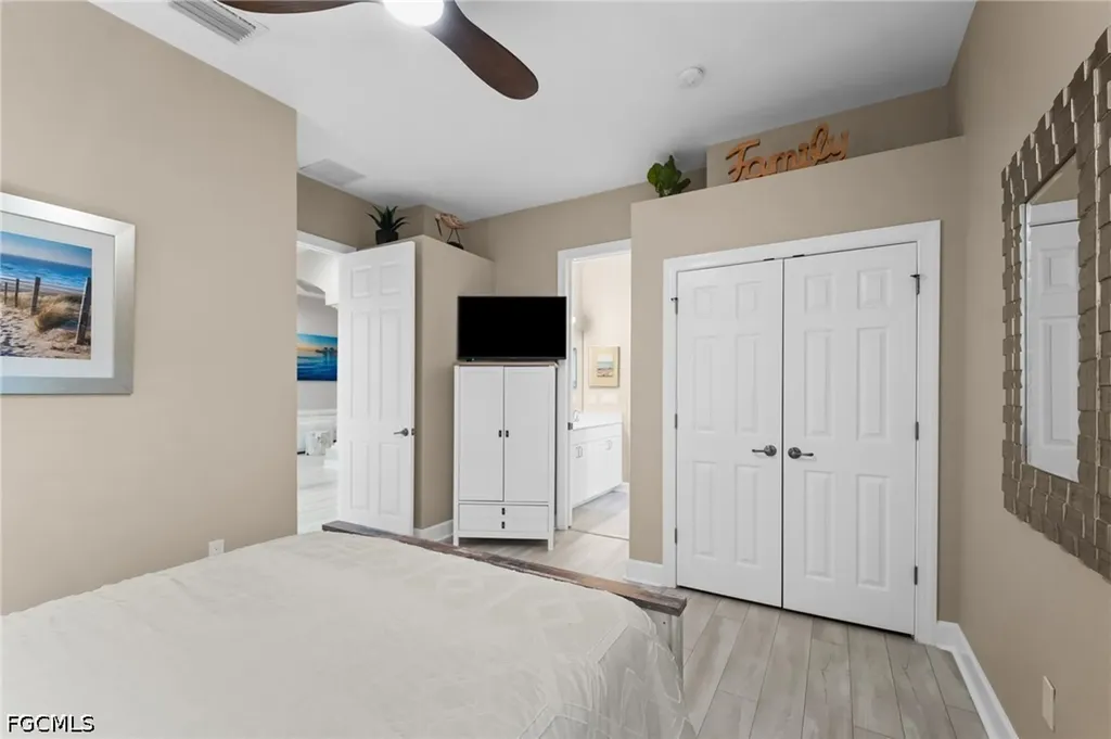 9042 Bronco Court Naples FL 34113