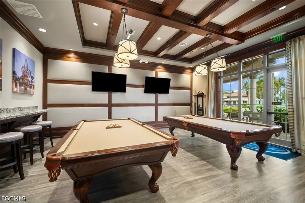 9042 Bronco Court Naples FL 34113