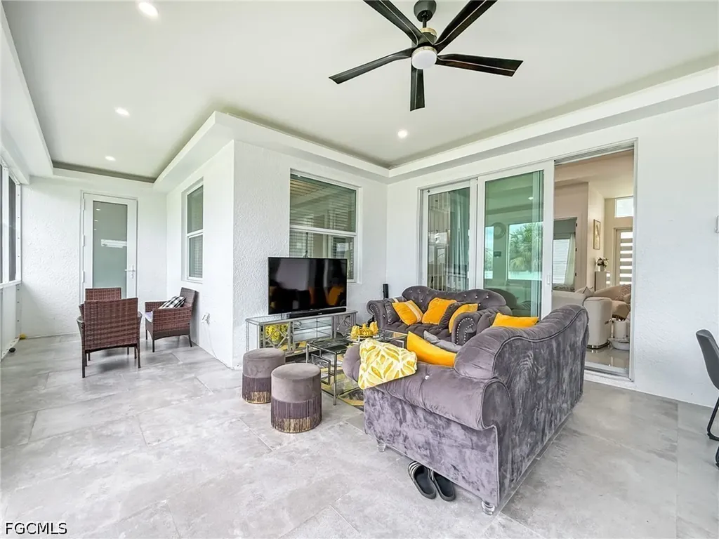 4704 Karen Avenue S Lehigh Acres FL 33976