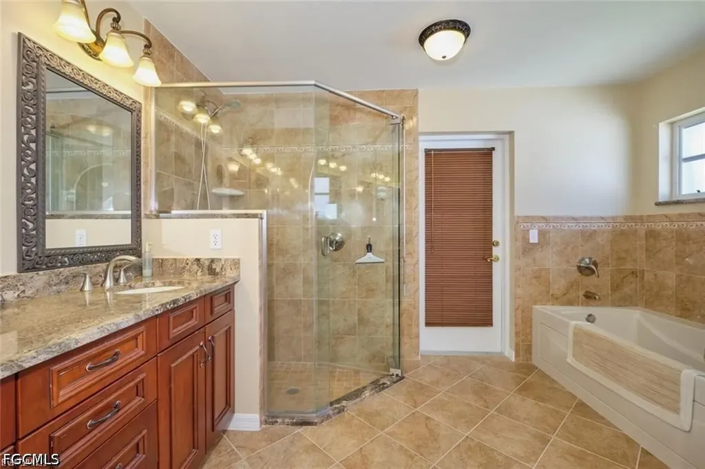 5507 SW 14th Place Cape Coral FL 33914