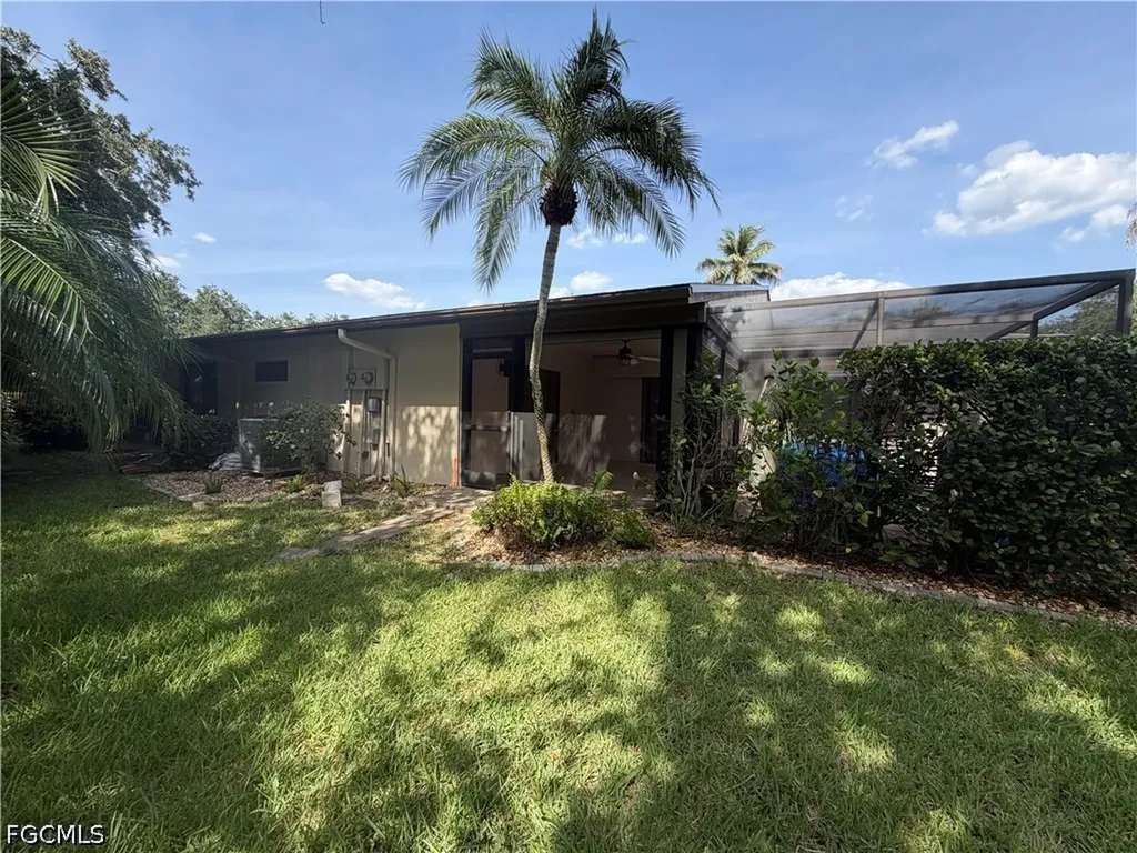 5883 Sand Oak Drive Fort Myers FL 33919